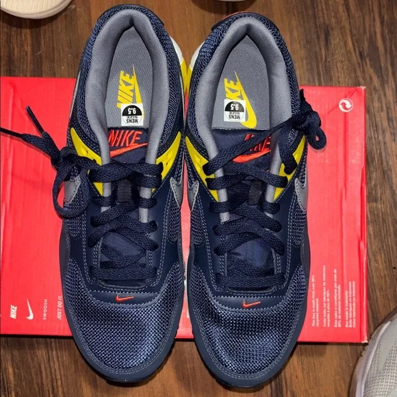 Nike Men's Dark Blue and Yellow Sneakers - Picture 3 of 6